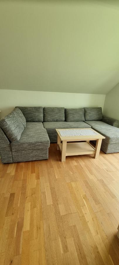 Juuli Apartament Kuressaare Exterior foto
