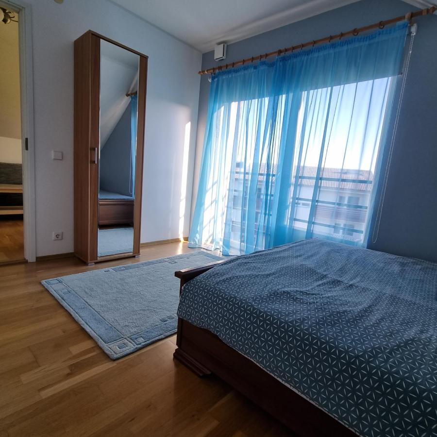 Juuli Apartament Kuressaare Exterior foto